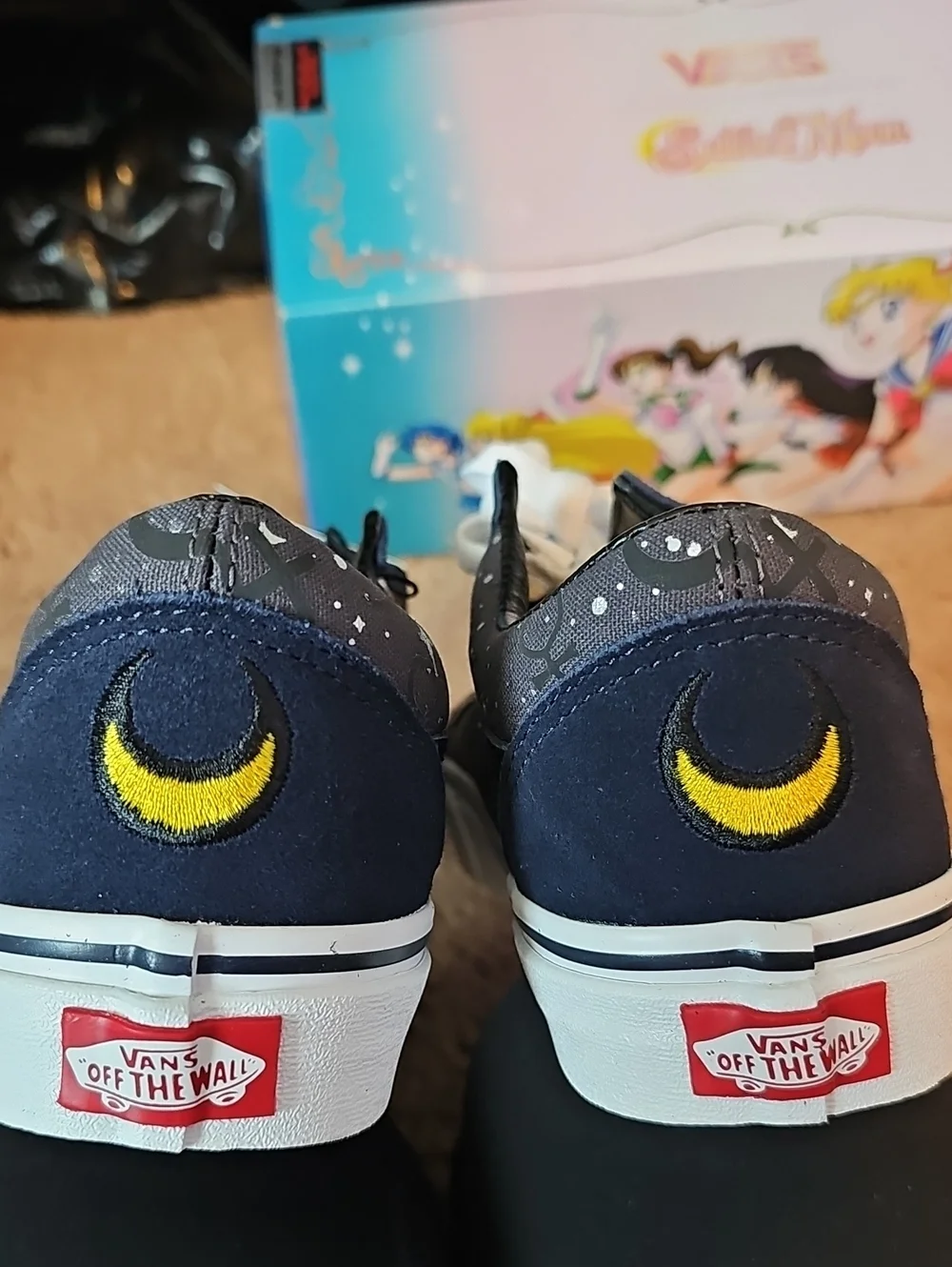 Vans never worn